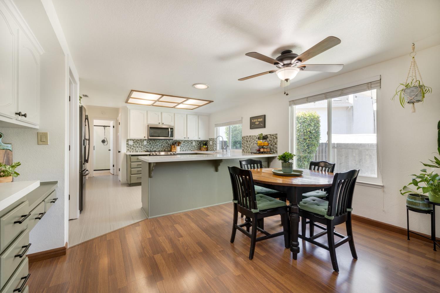 120 Puffer Way Folsom, CA 95630 - Photo 7 of 40