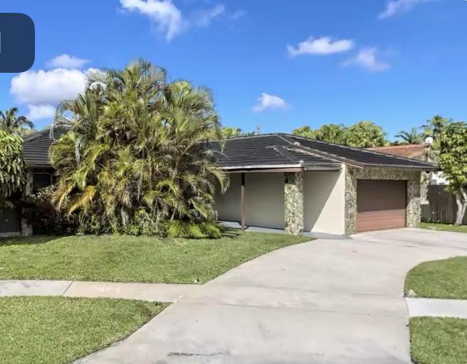 21649 Sonoma Court Boca Raton, FL 33433 - Photo 1 of 1 Side view