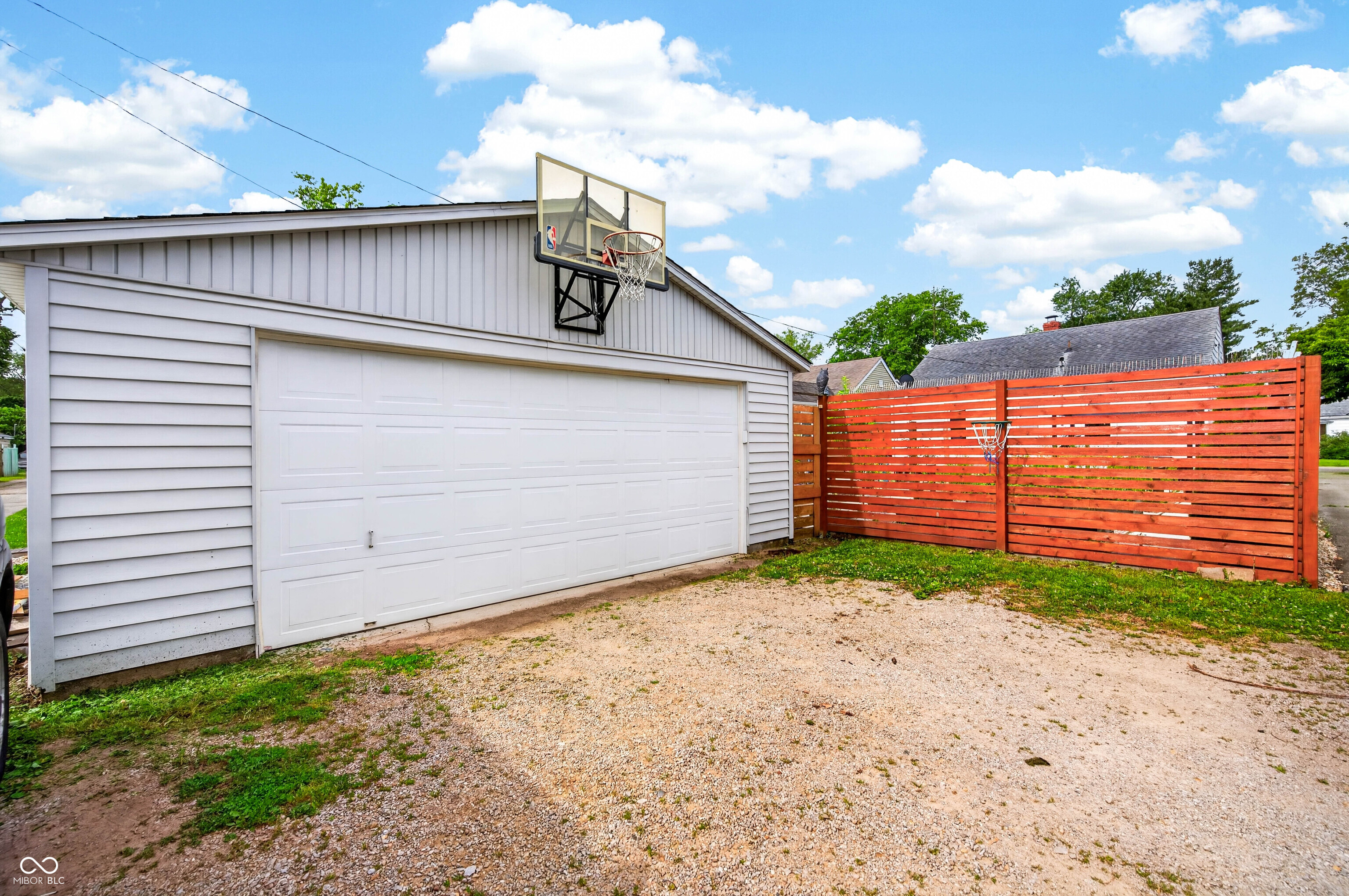 2327 Gilmore Street Columbus, IN 47201 - Photo 53 of 54