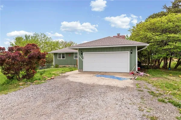 $245,000 | 5849 Southwest Auburn Road, Topeka, KS 66610