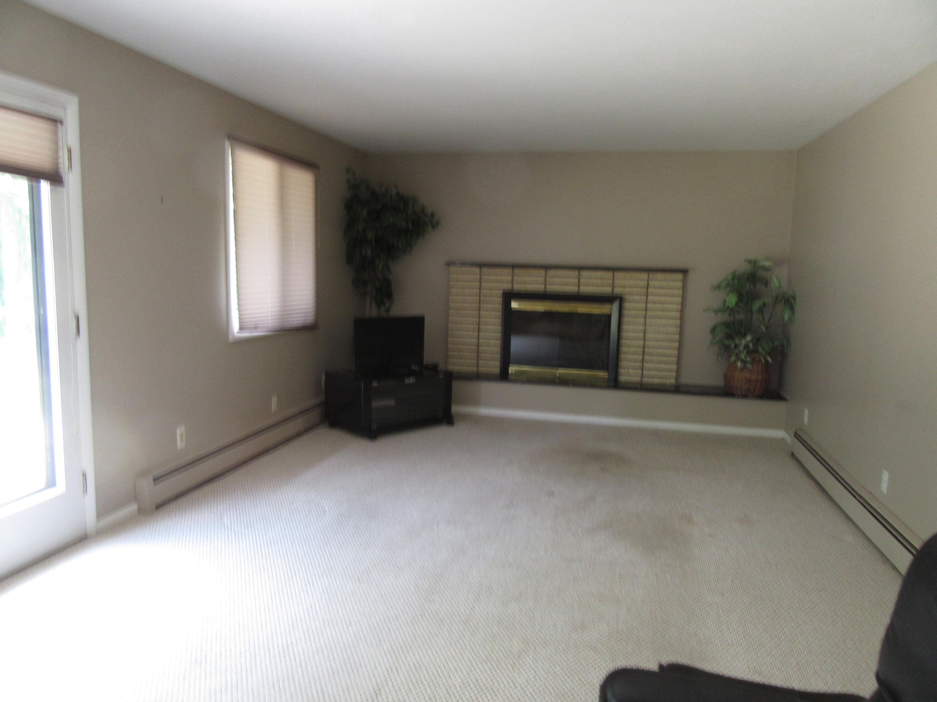 9767 Gast Road Bridgman, MI 49106 - Photo 15 of 43 IMG_0994