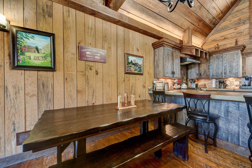 323 Stanley Creek Road Blue Ridge, GA 30513 - Photo 15 of 82 Gallery Image 15