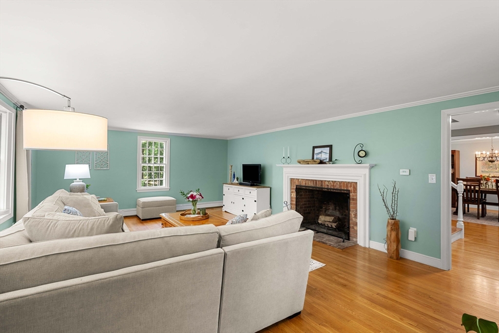 9 Towne Road Boxford, MA 01921 - Photo 15 of 40
