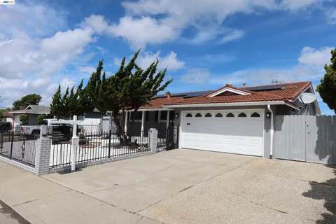 $699,000 | 2057 Rosedale Drive, San Pablo, CA 94806