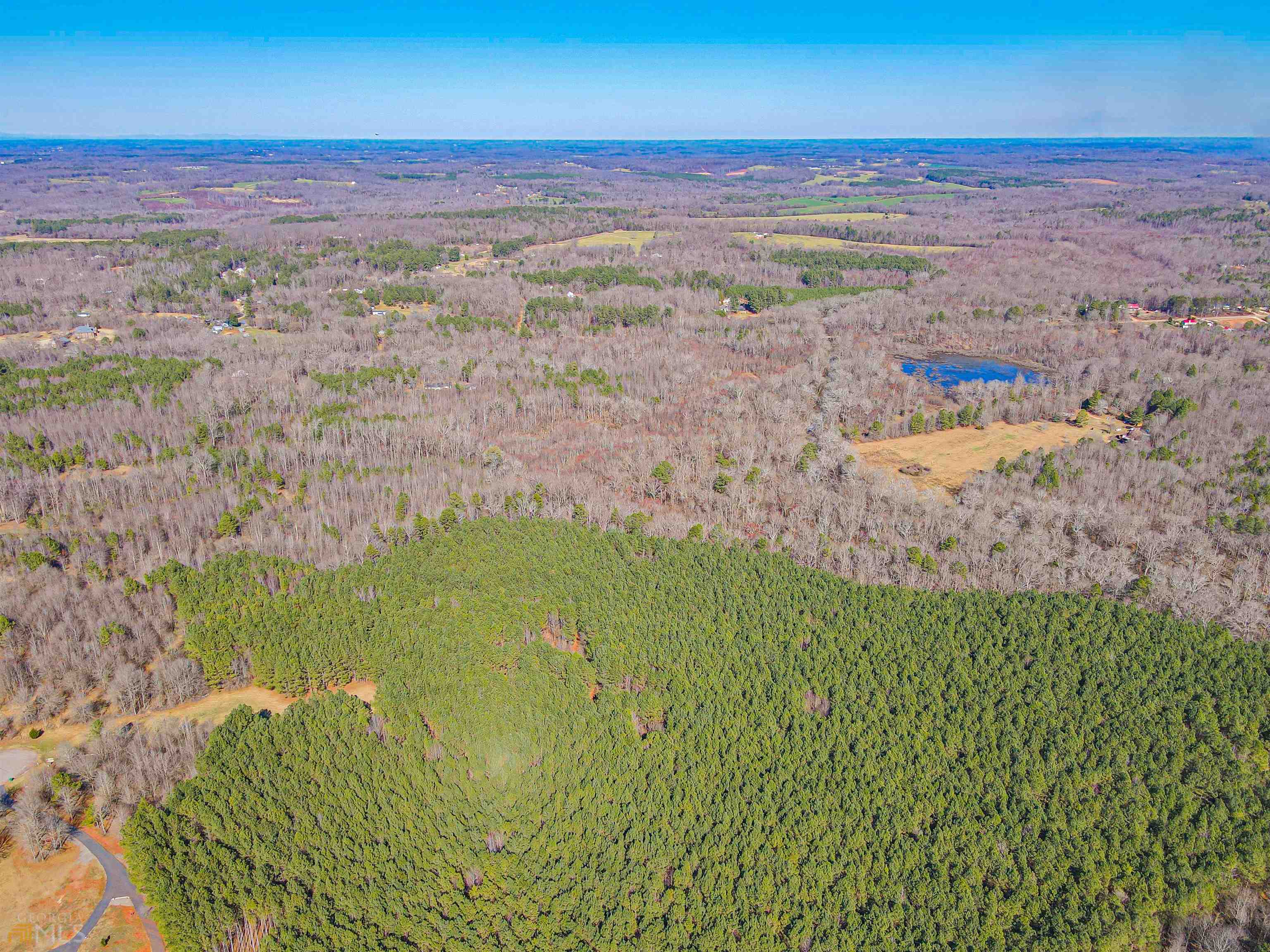 0 Freedom Lane, Unit 9B Commerce, GA 30530 - Photo 5 of 7 a view of an ocean