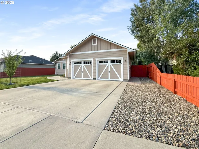 $547,000 | 885 G Street, Baker City, OR 97814