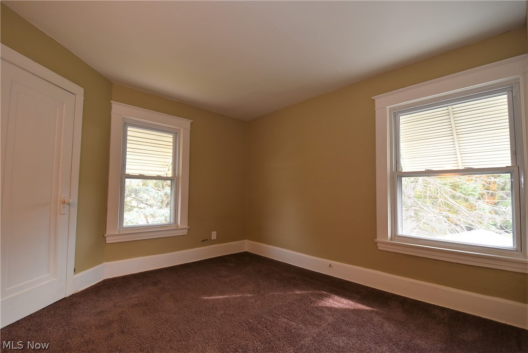 525 7th Street Struthers, OH 44471 - Photo 12 of 16 Gallery Image 12