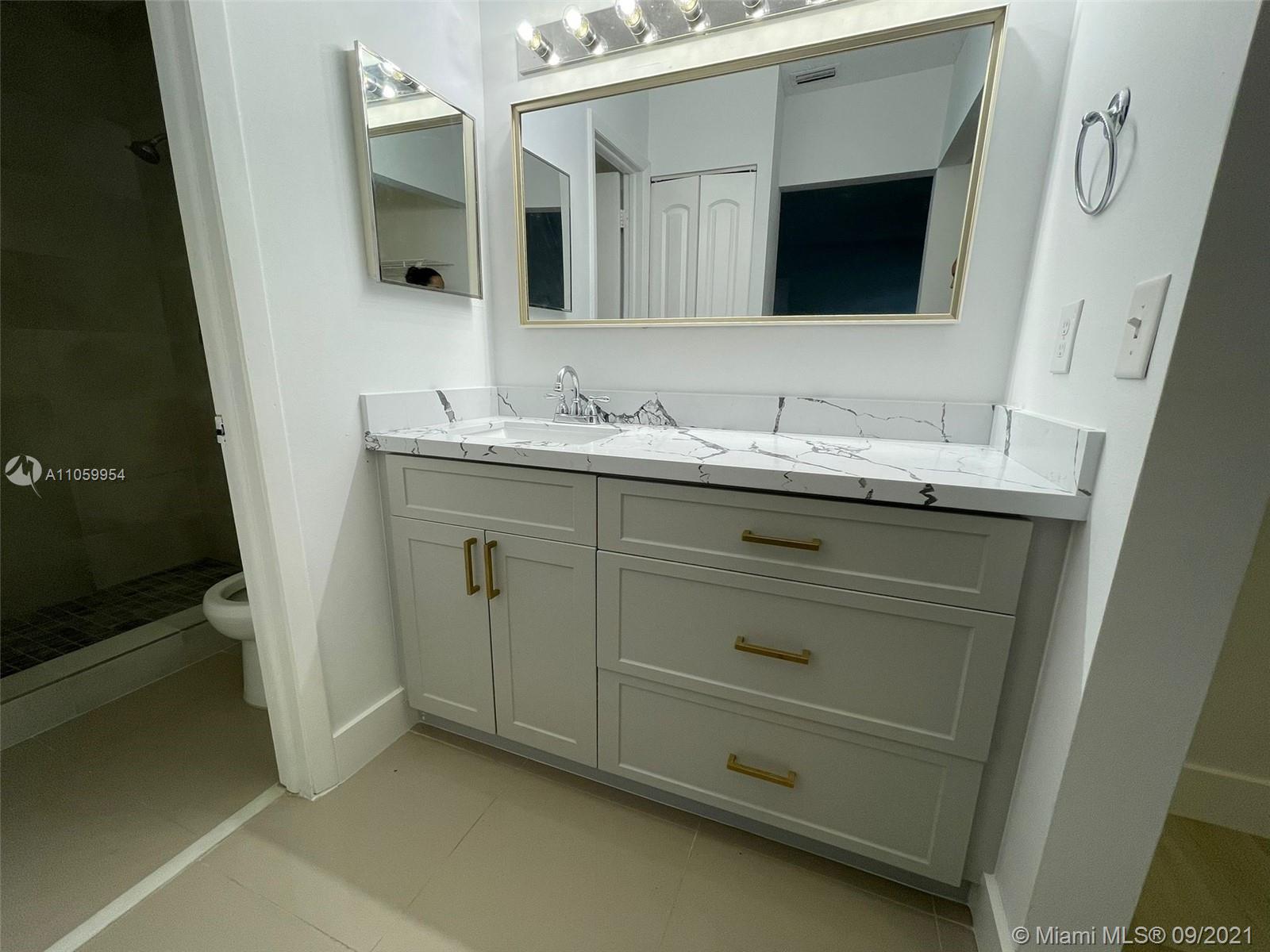 3429 Foxcroft Road Miramar, FL 33025 - Photo 19 of 27 Gallery Image 19