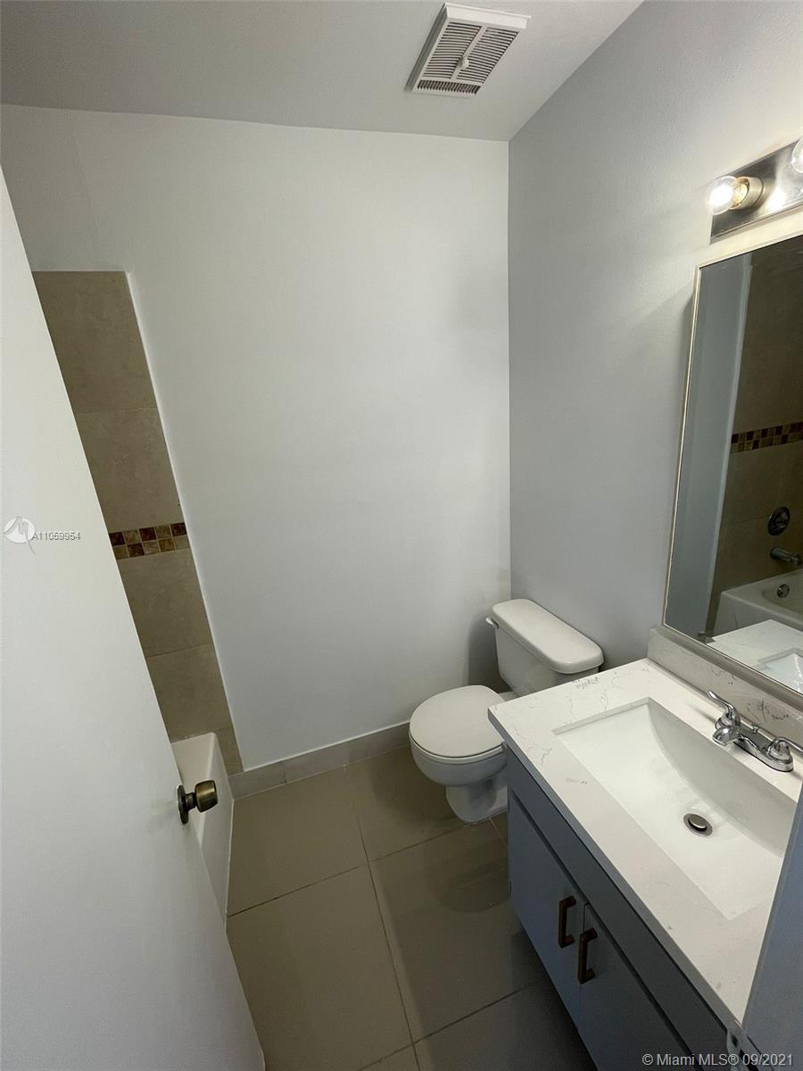 3429 Foxcroft Road Miramar, FL 33025 - Photo 23 of 27 Gallery Image 23