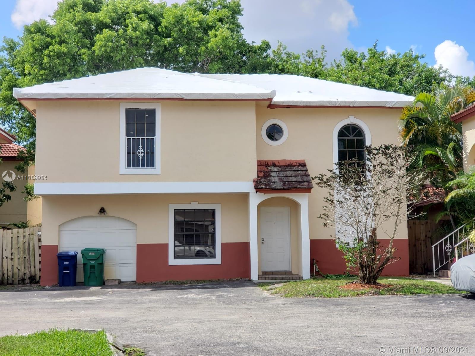 3429 Foxcroft Road Miramar, FL 33025 - Photo 5 of 27 Gallery Image 5