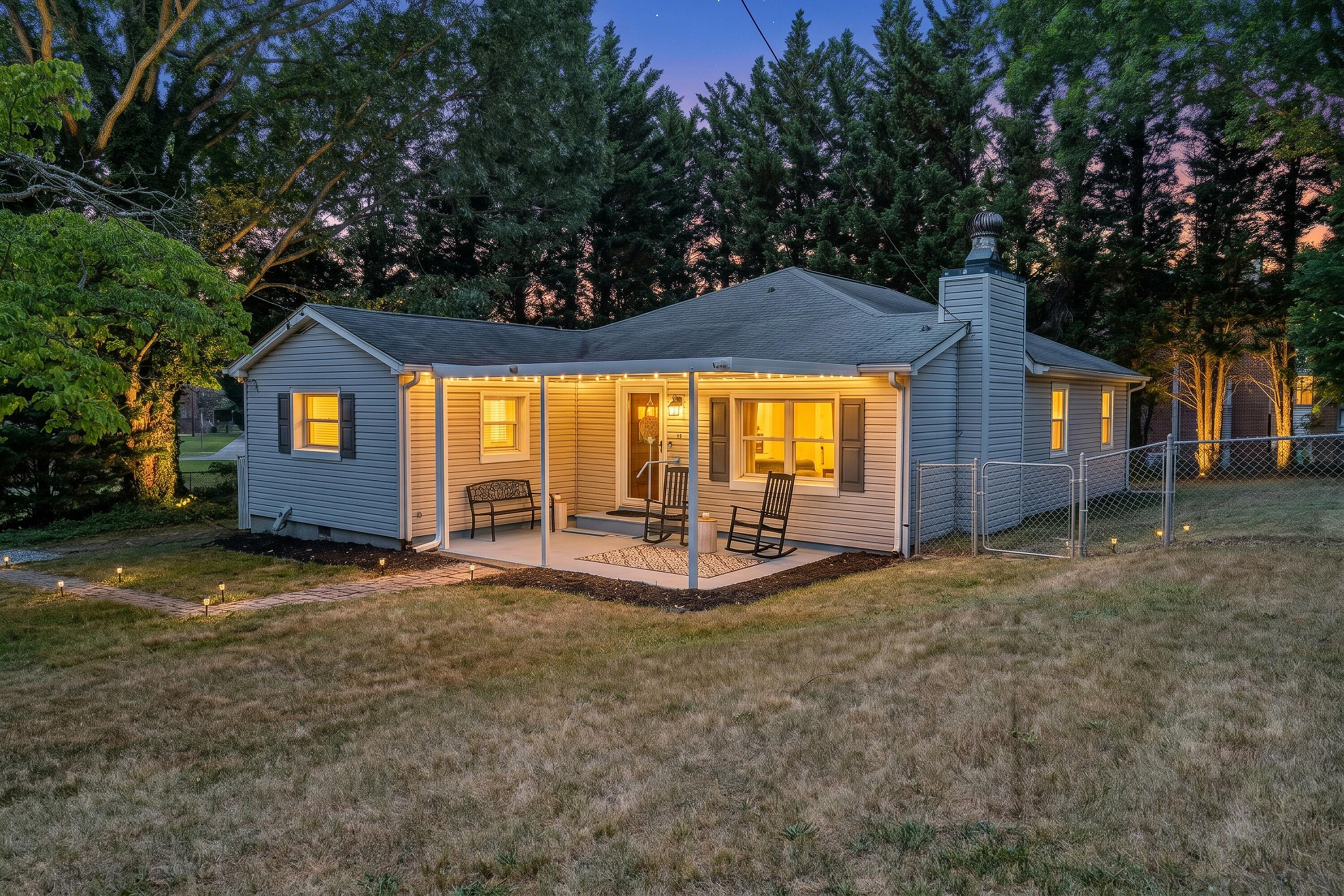 105 Barnett Road Salem, VA 24153 - Photo 1 of 44 MIB02634-R5A