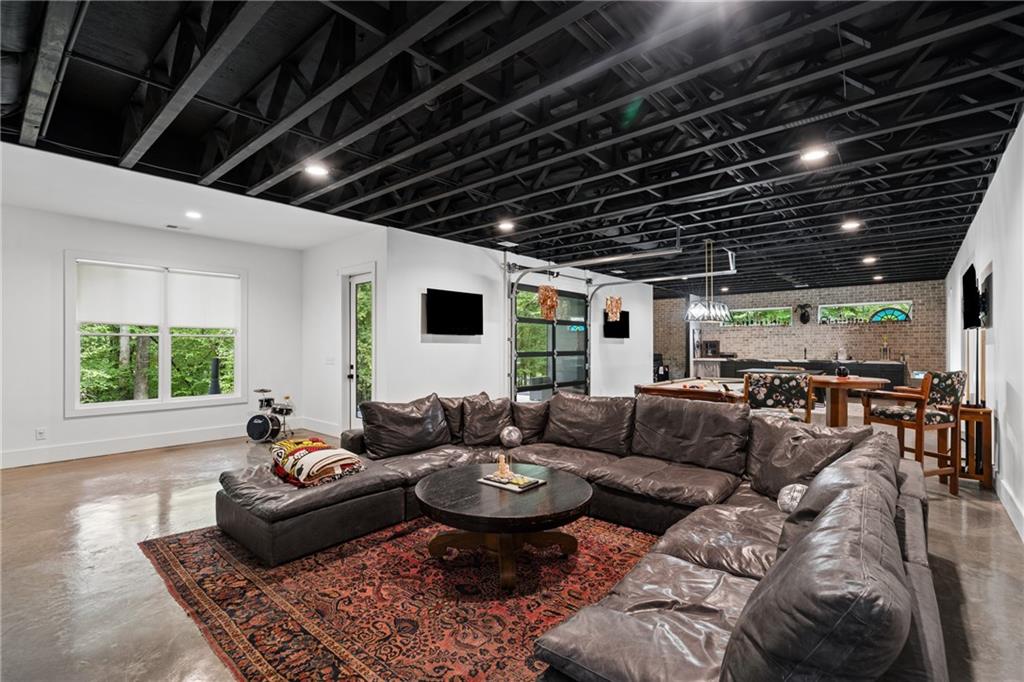 5676 Kennedy Road Suwanee, GA 30024 - Photo 44 of 61 Gallery Image 44