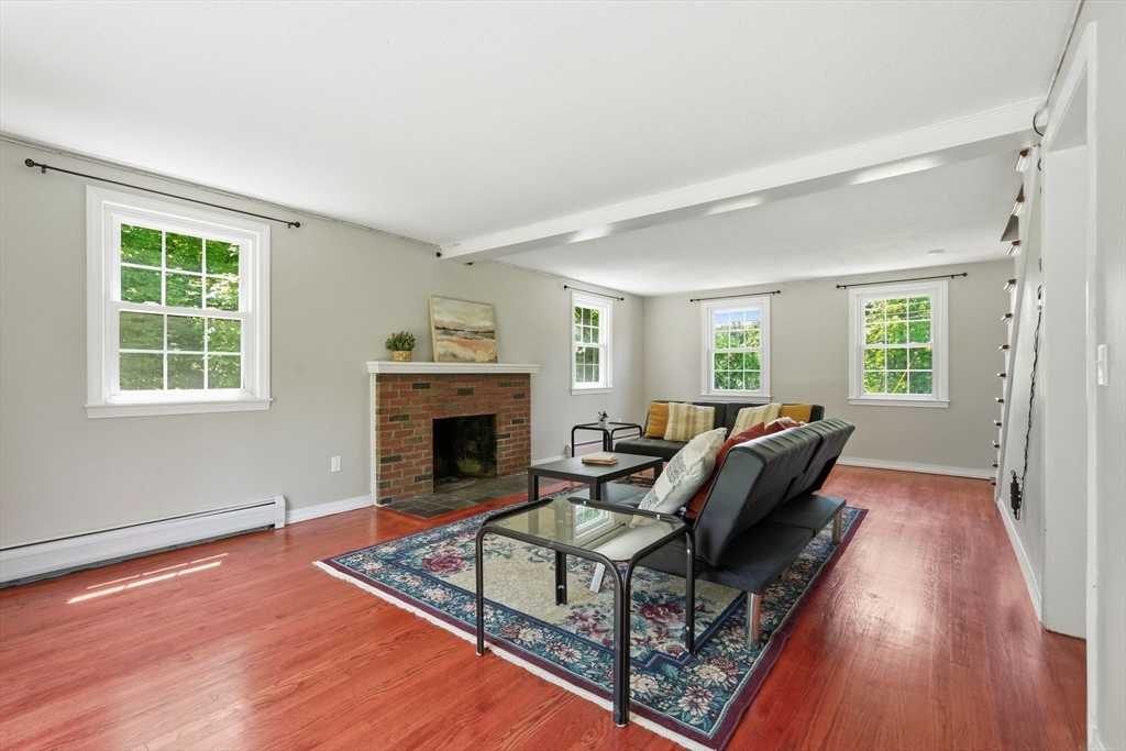 1107 North Pleasant Street Amherst, MA 01002 - Photo 9 of 42