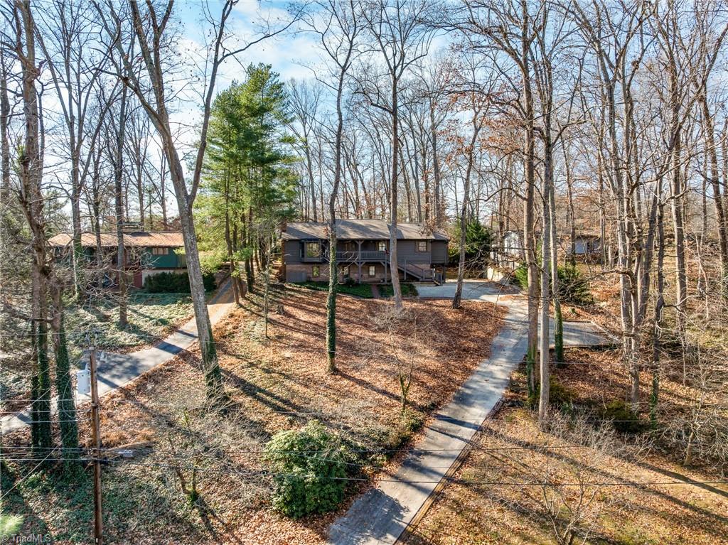 3515 Bentbrook Drive High Point, NC 27265 - Photo 4 of 46