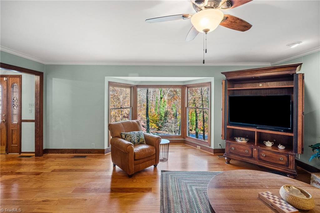 3515 Bentbrook Drive High Point, NC 27265 - Photo 8 of 46