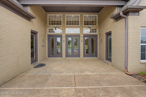 $630,000 | 6346 Shenandoah Lane, Olive Branch, MS 38654