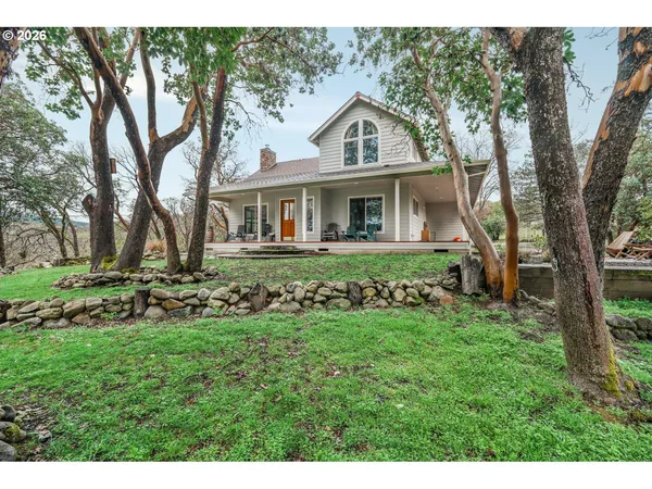 $700,000 | 5655 Tamarack Lane, Central Point, OR 97502