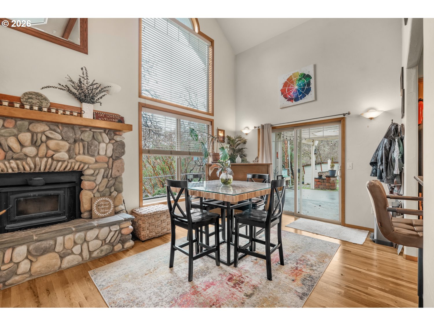 5655 Tamarack Lane Central Point, OR 97502 - Photo 12 of 44