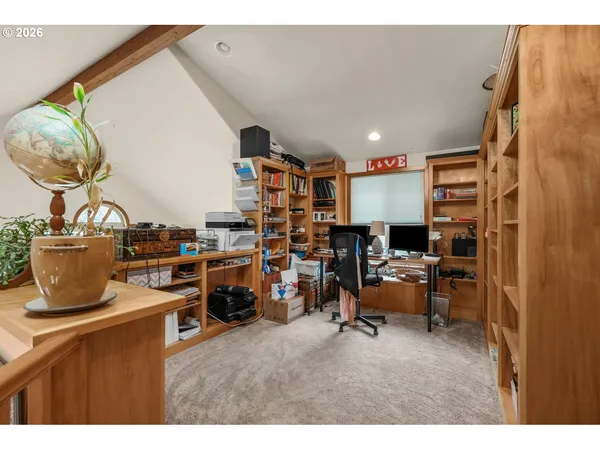 $700,000 | 5655 Tamarack Lane, Central Point, OR 97502