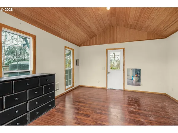 $700,000 | 5655 Tamarack Lane, Central Point, OR 97502