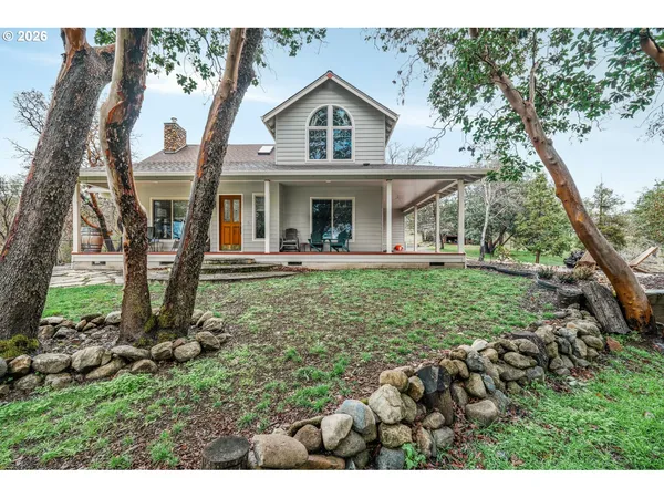 $700,000 | 5655 Tamarack Lane, Central Point, OR 97502