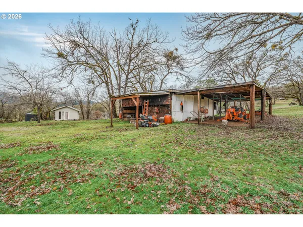 $700,000 | 5655 Tamarack Lane, Central Point, OR 97502