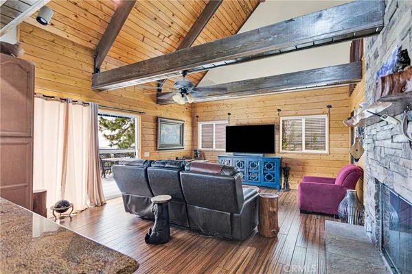 $499,000 | 28935 Banff Drive, Lake Arrowhead, CA 92352