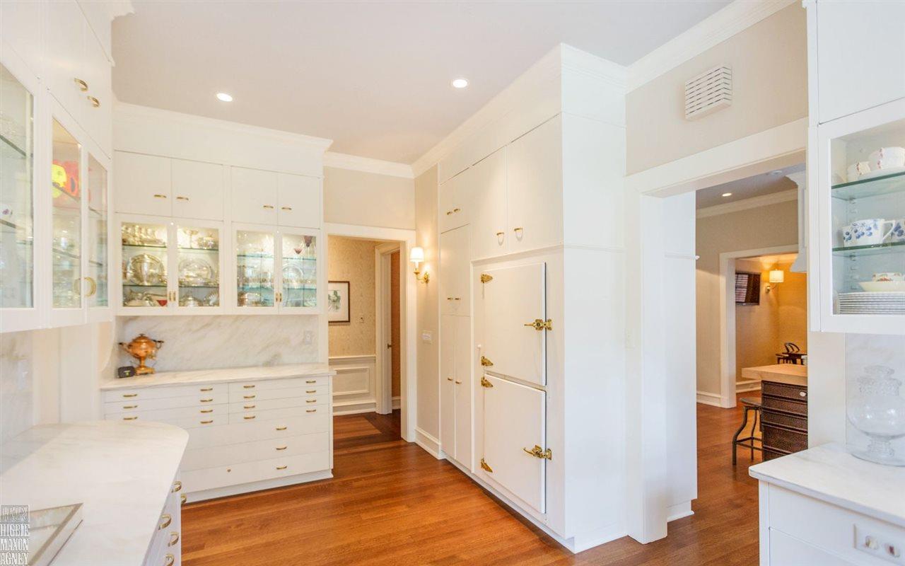 168 Stephens Road Grosse Pointe, MI 48236 - Photo 21 of 49 31334870-20.JPG