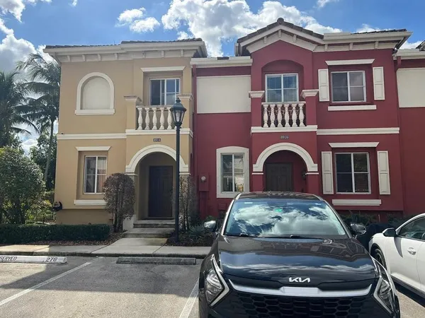 $5,000 | 8914 Southwest 19th Street, Hollywood, FL 33025
