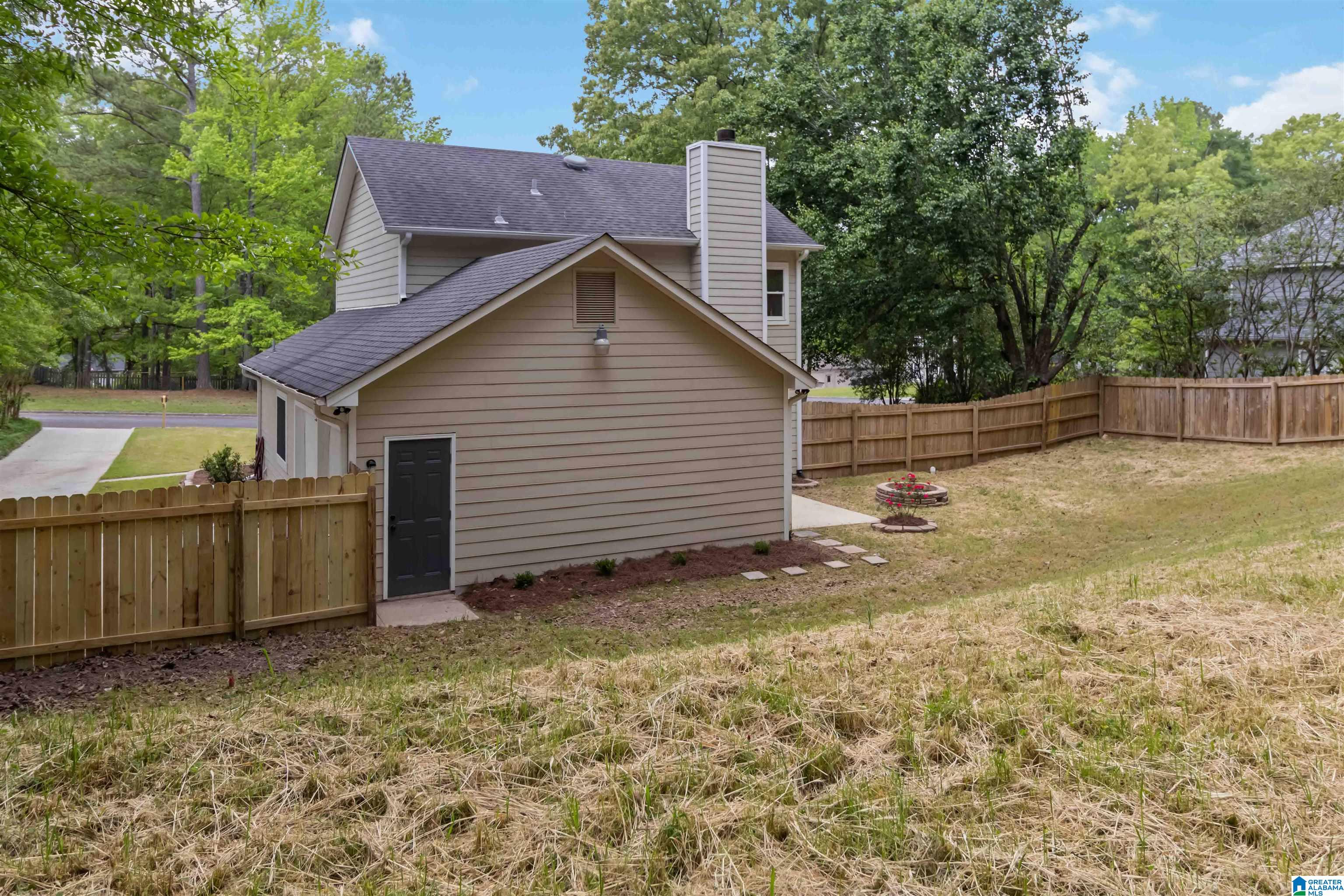 128 Carriage Drive Alabaster, AL 35114 - Photo 29 of 30 Gallery Image 29