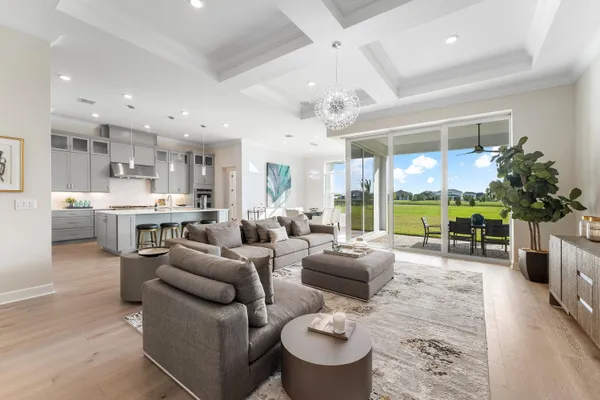 $2,935,000 | 20076 Southeast Bridgewater Drive, Jupiter, FL 33458