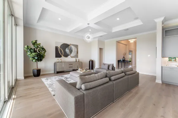 $2,935,000 | 20076 Southeast Bridgewater Drive, Jupiter, FL 33458