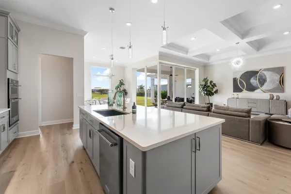 $2,935,000 | 20076 Southeast Bridgewater Drive, Jupiter, FL 33458
