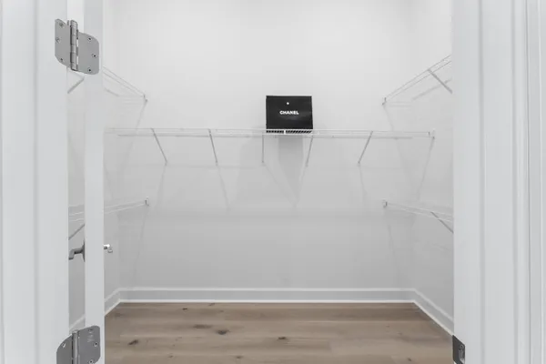 $2,935,000 | 20076 Southeast Bridgewater Drive, Jupiter, FL 33458