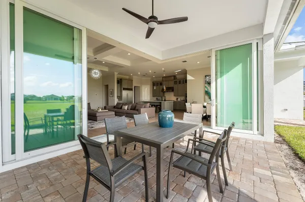 $2,935,000 | 20076 Southeast Bridgewater Drive, Jupiter, FL 33458