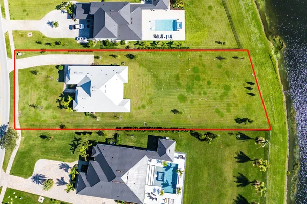 $2,935,000 | 20076 Southeast Bridgewater Drive, Jupiter, FL 33458