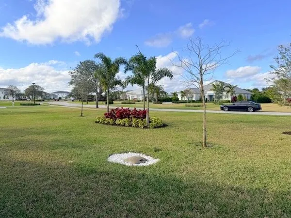 $2,935,000 | 20076 Southeast Bridgewater Drive, Jupiter, FL 33458