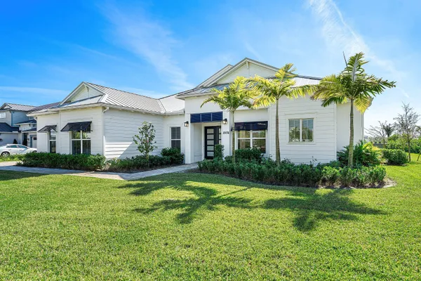 $2,935,000 | 20076 Southeast Bridgewater Drive, Jupiter, FL 33458