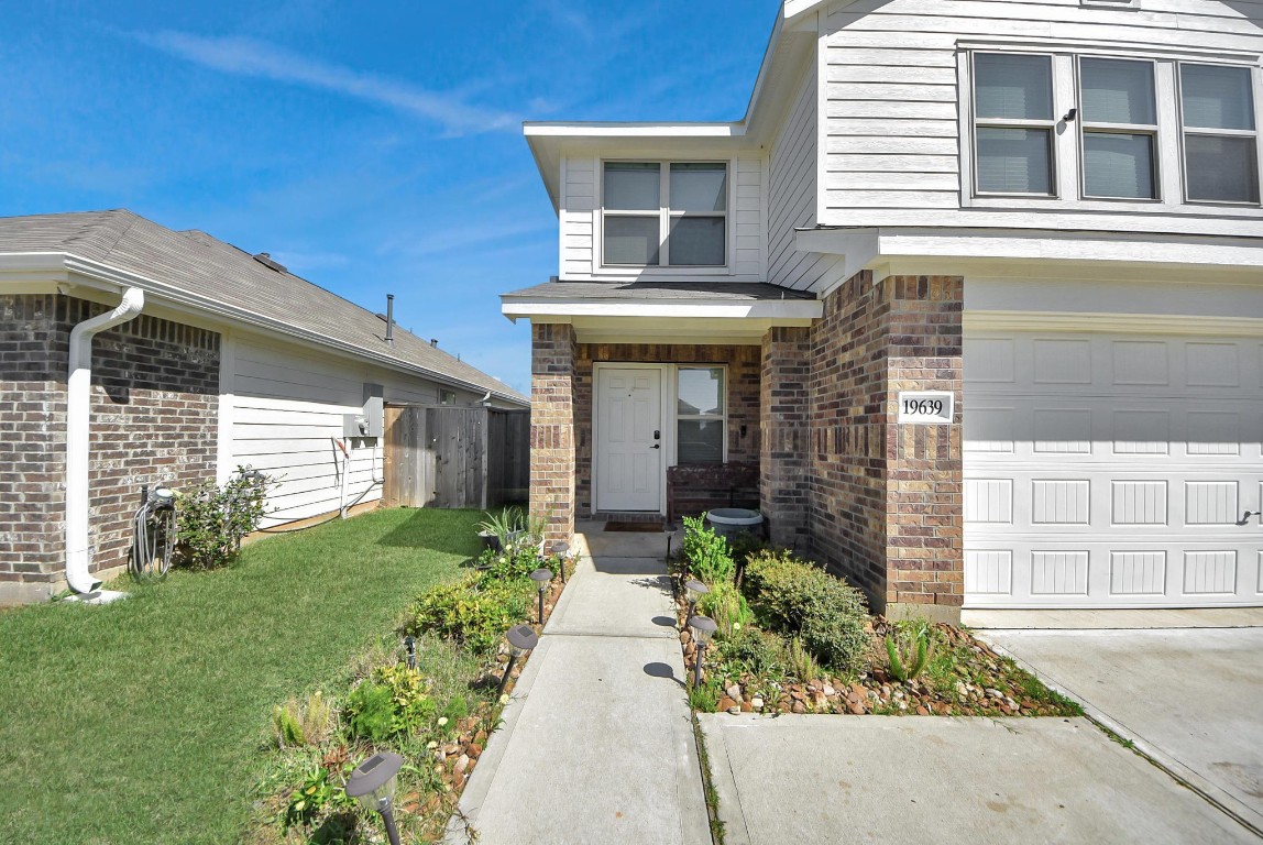 19639 Rupetti Drive New Caney, TX 77357 - Photo 4 of 40