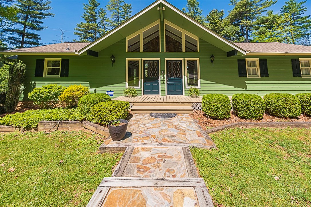 442 Country Club Road Glade Valley, NC 28627 - Photo 2 of 34 Gallery Image 2