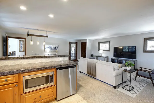 $2,695,000 | 497 Meadow Vista Drive, Evergreen, CO 80439