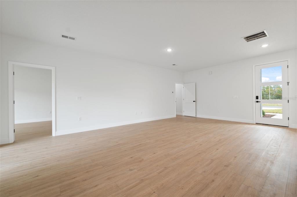 6067 Southwest 155th St Road Ocala, FL 34473 - Photo 8 of 33