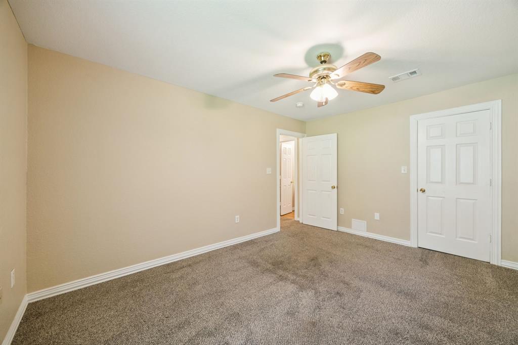 1104 East High Street Terrell, TX 75160 - Photo 12 of 28 1104