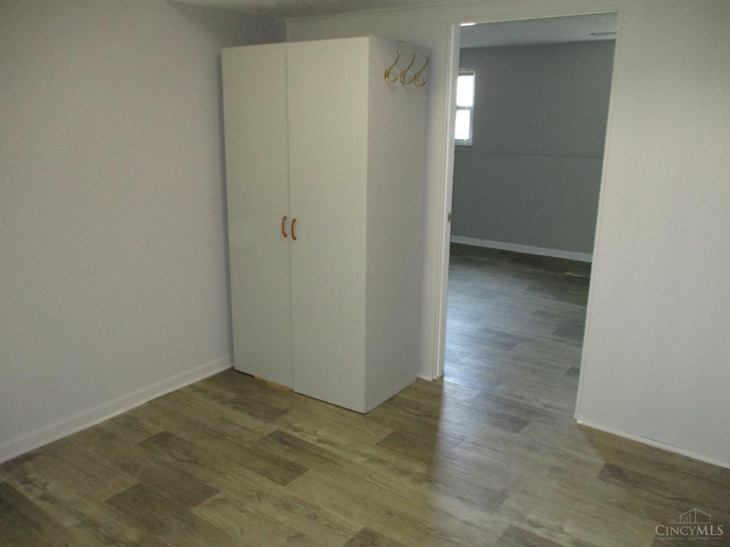 1842 Del Rio Drive Hamilton, OH 45013 - Photo 22 of 24 Gallery Image 22