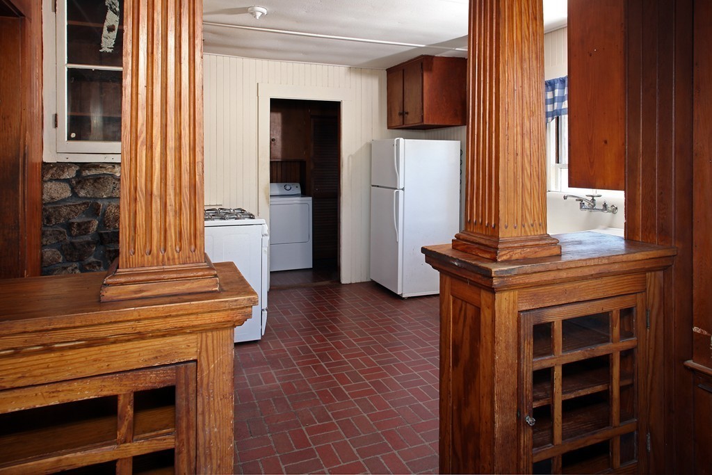 7 Foley Beach Road Hingham, MA 02043 - Photo 10 of 14 Gallery Image 10