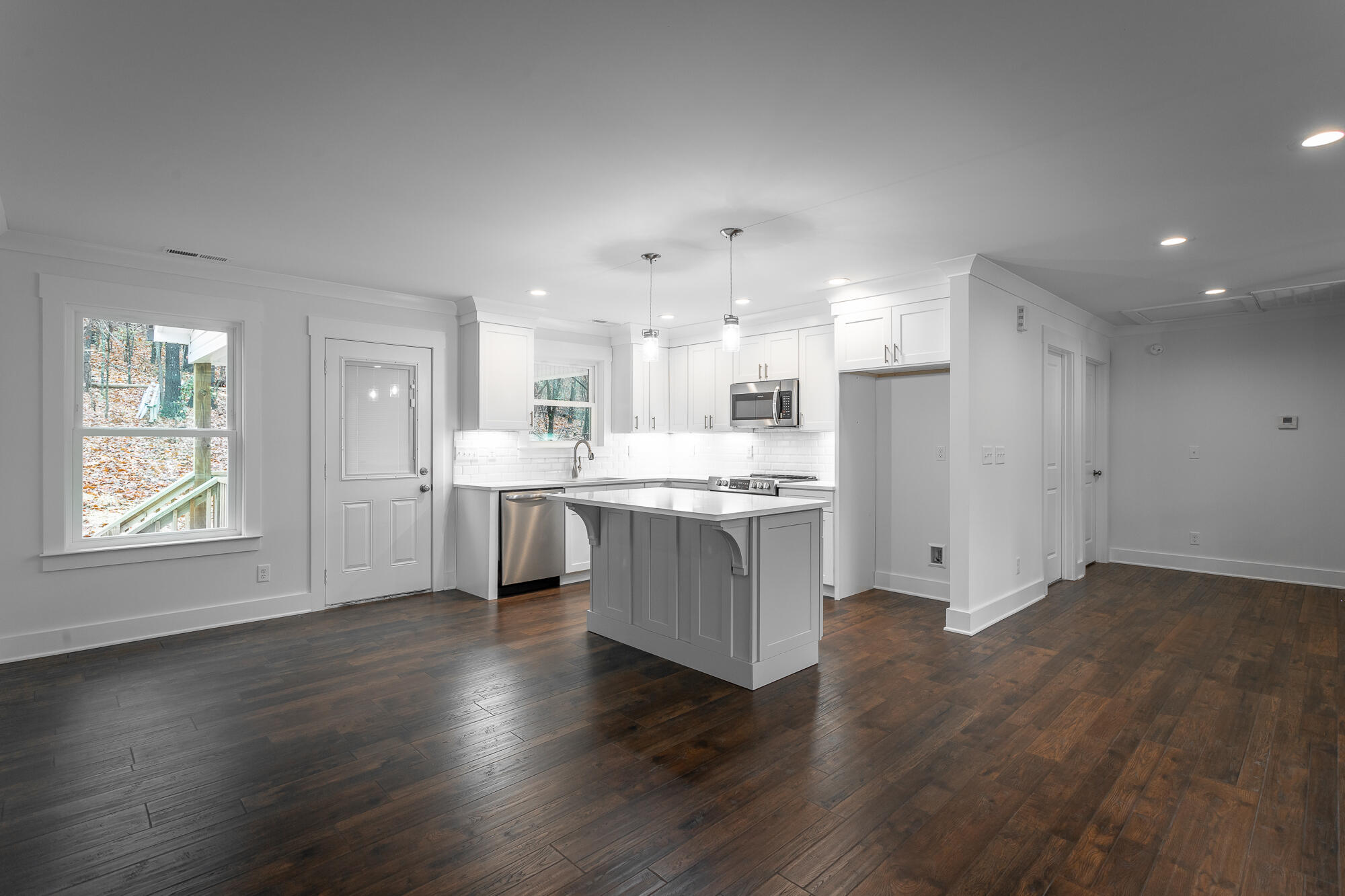 6909 Ramseytown Road Harrison, TN 37341 - Photo 8 of 43 Kitchen/Dining
