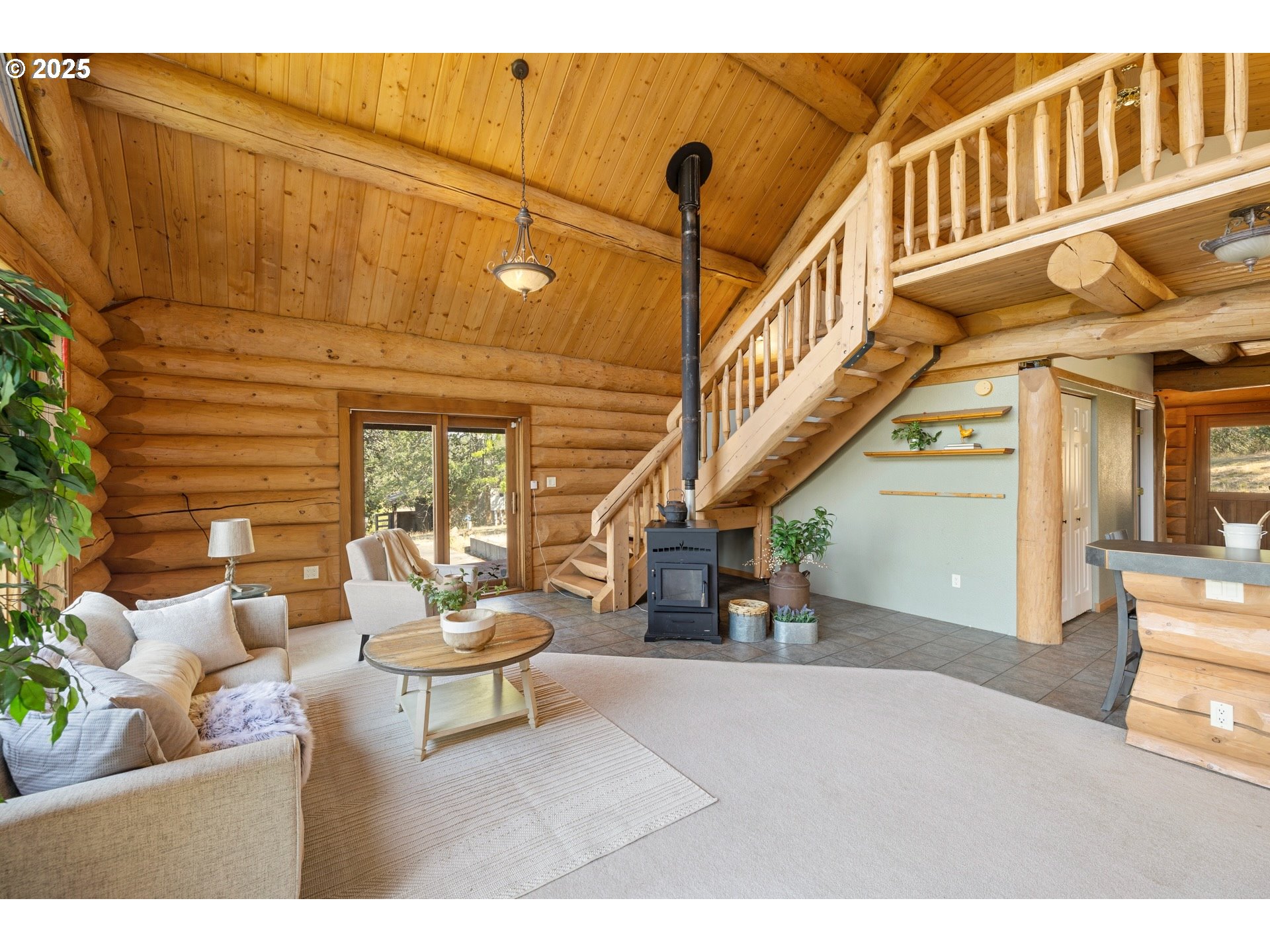 7000 7 Mile Hill Road The Dalles, OR 97058 - Photo 16 of 43