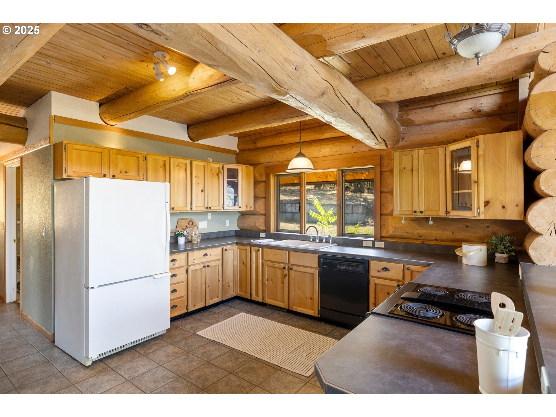 7000 7 Mile Hill Road The Dalles, OR 97058 - Photo 9 of 43