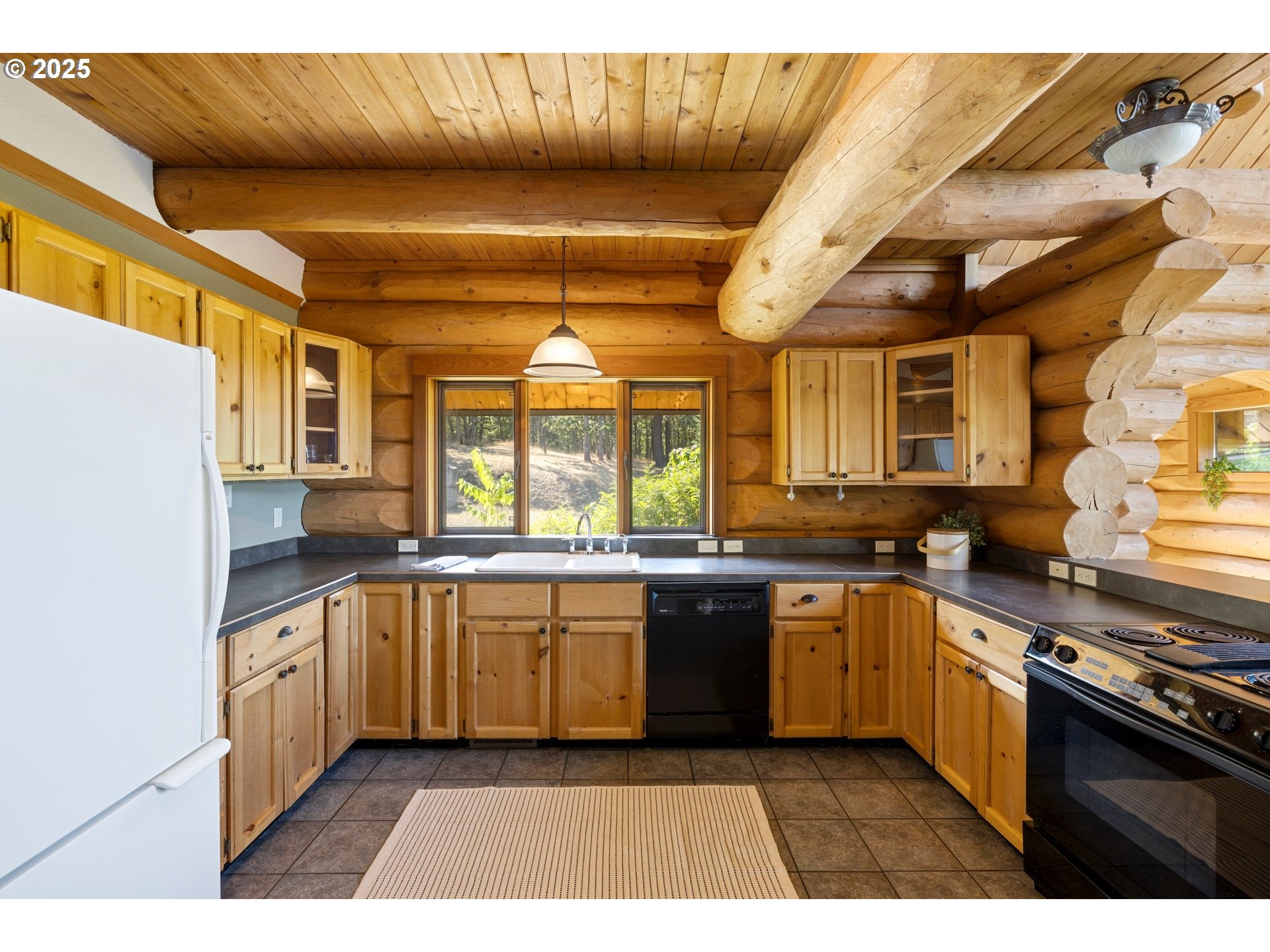 7000 7 Mile Hill Road The Dalles, OR 97058 - Photo 10 of 43