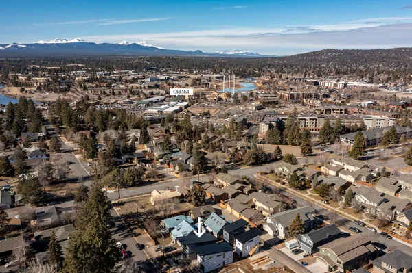 $994,000 | 24 Southwest Roosevelt Avenue, Unit 3, Bend, OR 97702